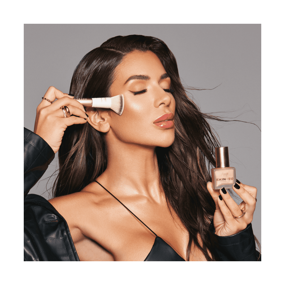 BPerfect x Ekin-Su Radiant Glow Skin Perfector | 01 Light - Image 2