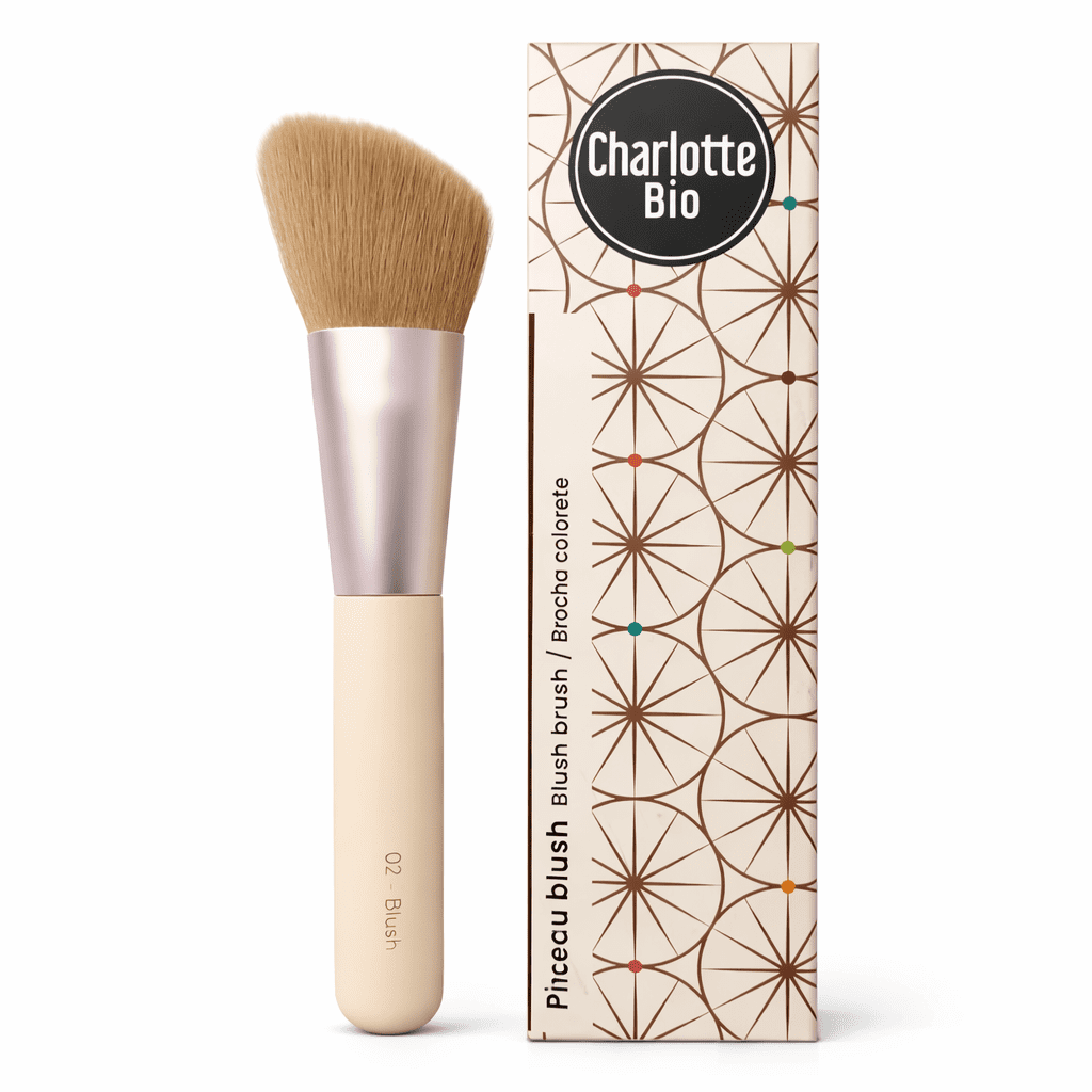 Charlotte Bio Blush Brush 02